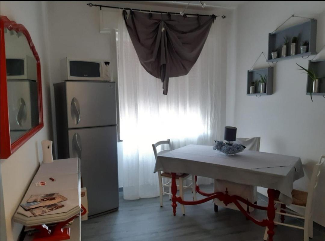 B&B La Mandragola Berra Bagian luar foto